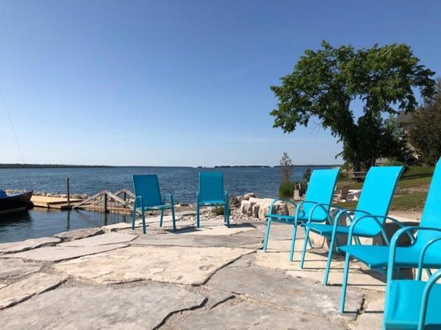 Tamarac Island Motel Stokes Bay Buitenkant foto