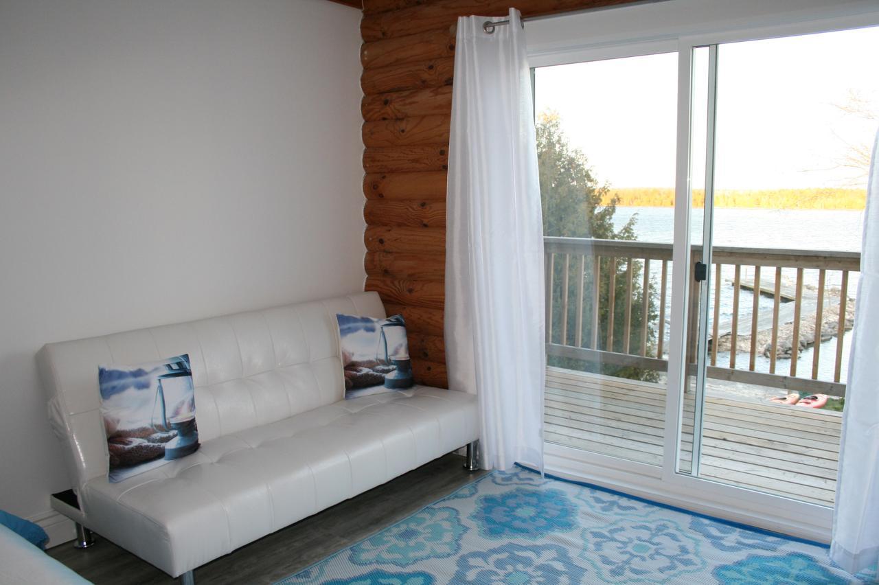 Tamarac Island Motel Stokes Bay Buitenkant foto